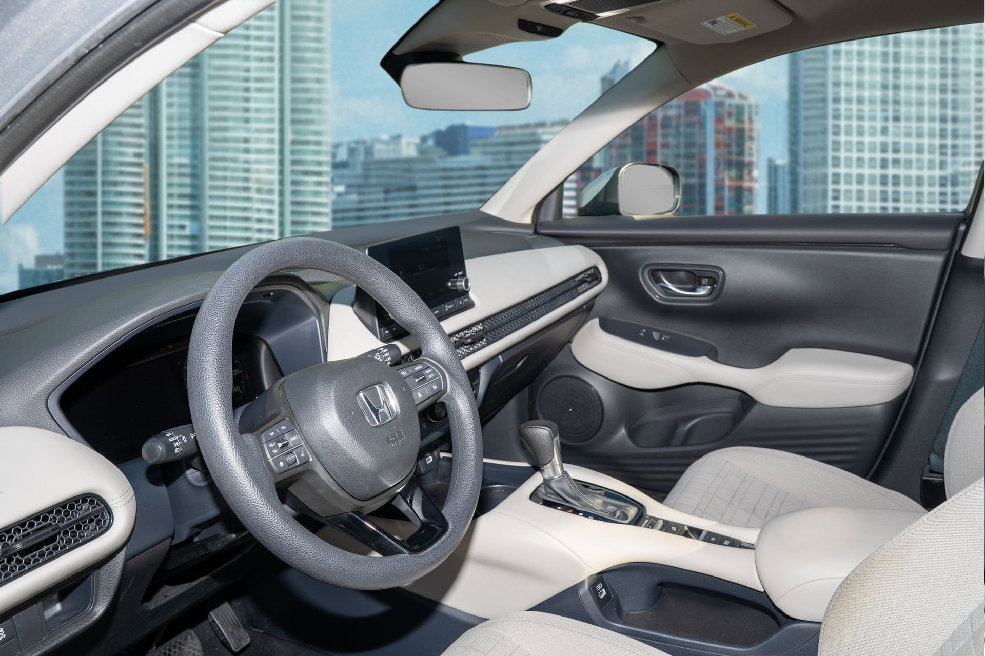 Certified 2023 Honda HR-V LX image 15