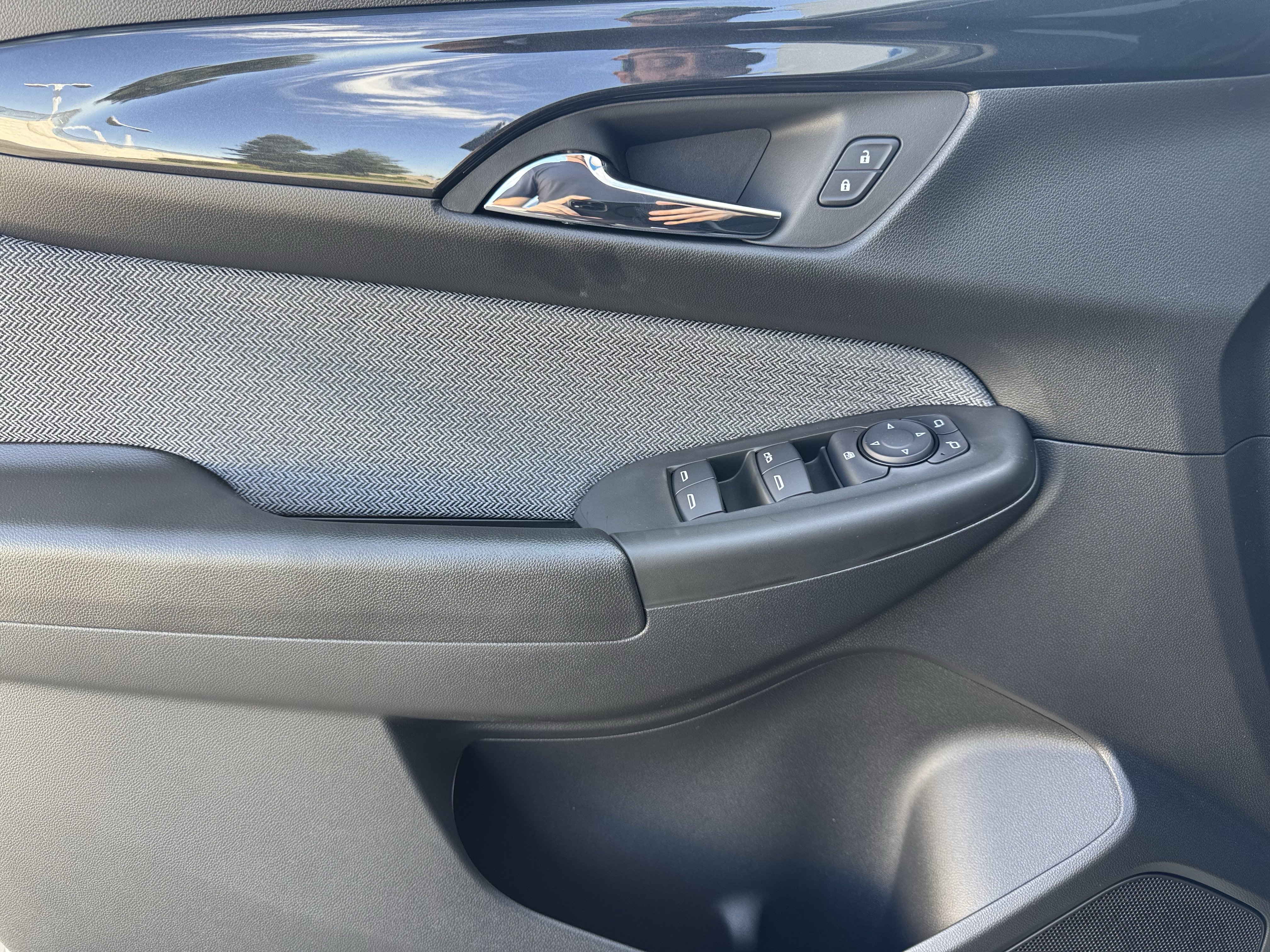 New 2026 Chevrolet TrailBlazer LS w/ LS Convenience Package FWD image 10