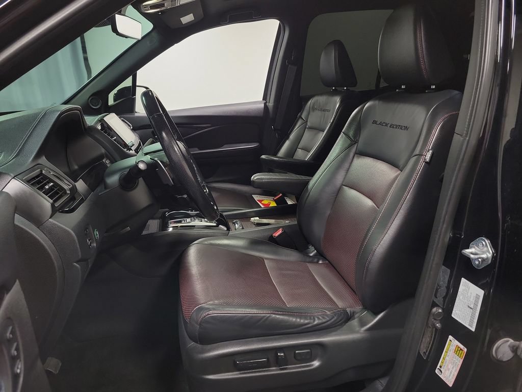 Used 2022 Honda Ridgeline Black Edition image 13
