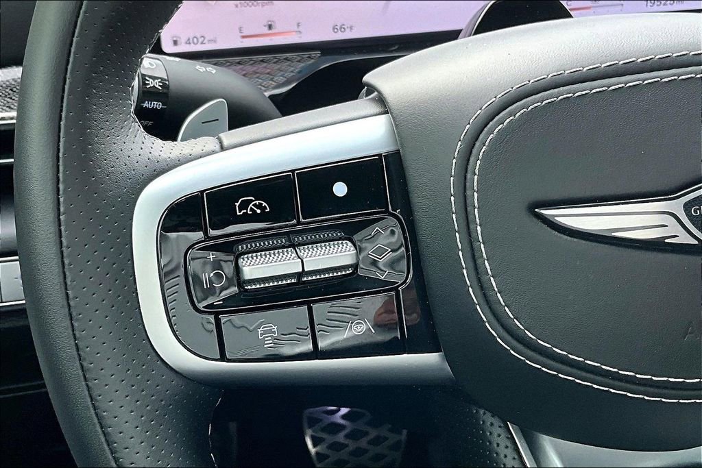 Used 2025 Genesis GV80 3.5T e-SC AWD/4WD image 10