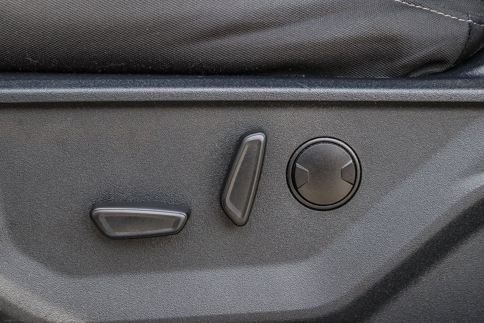 Used 2022 Ford F150 XLT w/ Equipment Group 302A High image 28