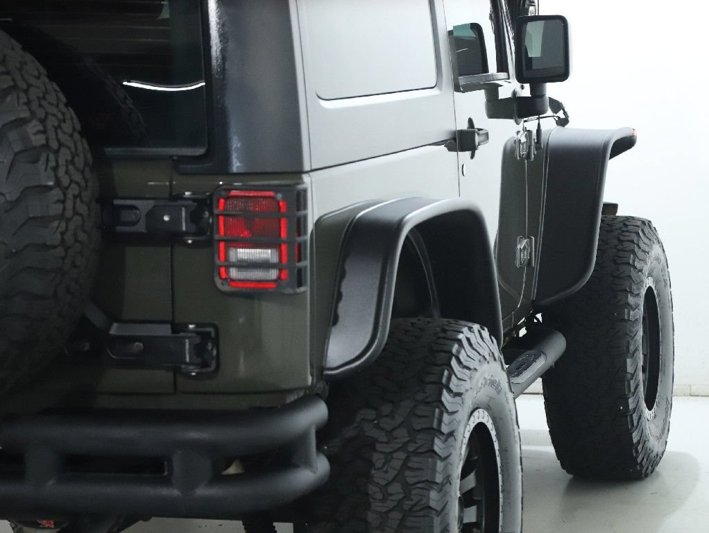 Used 2015 Jeep Wrangler Sport w/ Quick Order Package 24S AWD/4WD image 35