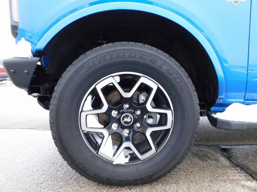 New 2024 Ford Bronco Outer Banks AWD/4WD image 10
