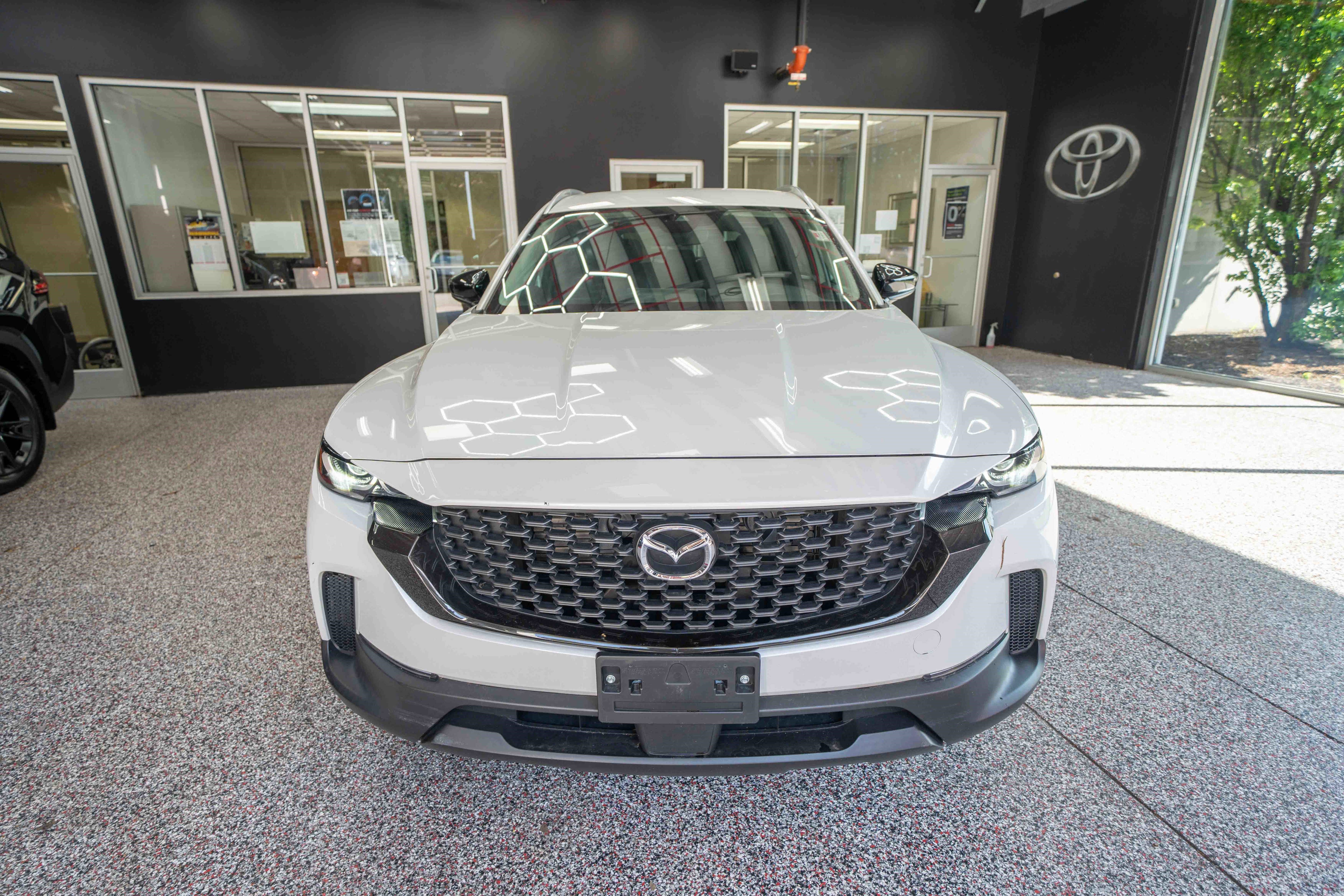 Used 2023 MAZDA CX-50 AWD 2.5 S w/ Cargo Package image 6