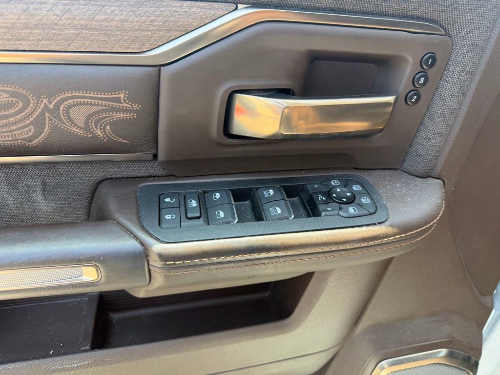 Used 2025 RAM 3500 Longhorn AWD/4WD image 19