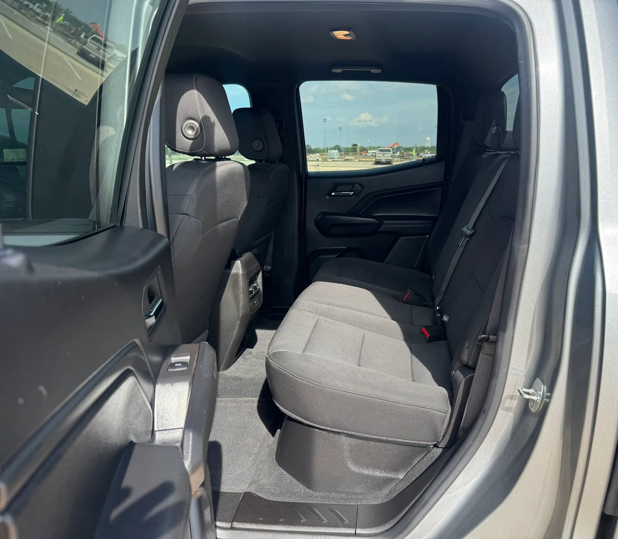 Used 2023 Chevrolet Colorado LT w/ LT Convenience Package RWD image 25