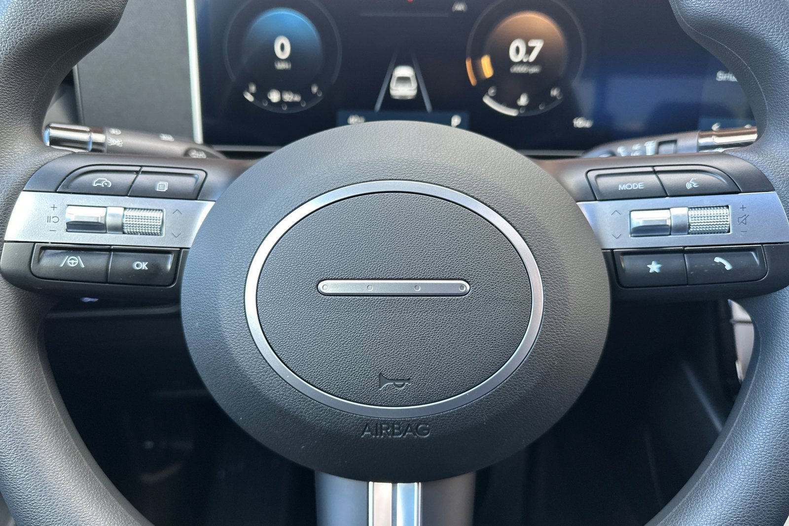 Certified 2025 Hyundai Santa Cruz SEL image 24