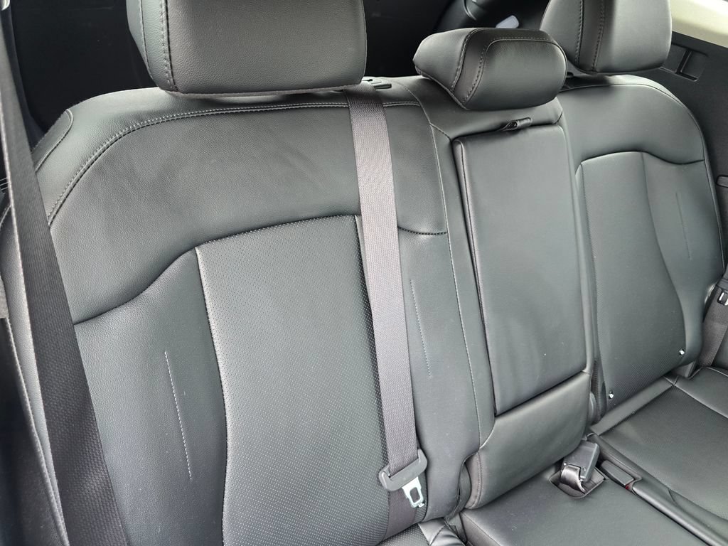 Used 2025 Kia Sportage EX FWD image 22