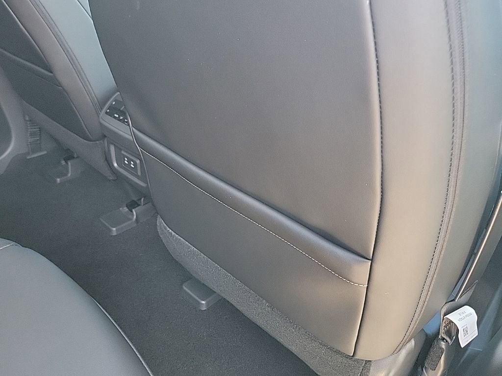 New 2026 Nissan Pathfinder SL FWD image 42