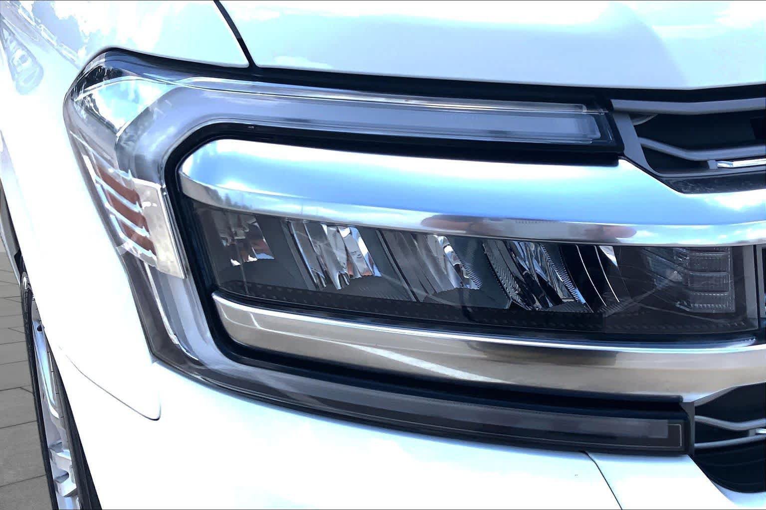 Used 2024 Ford Expedition Platinum RWD image 27