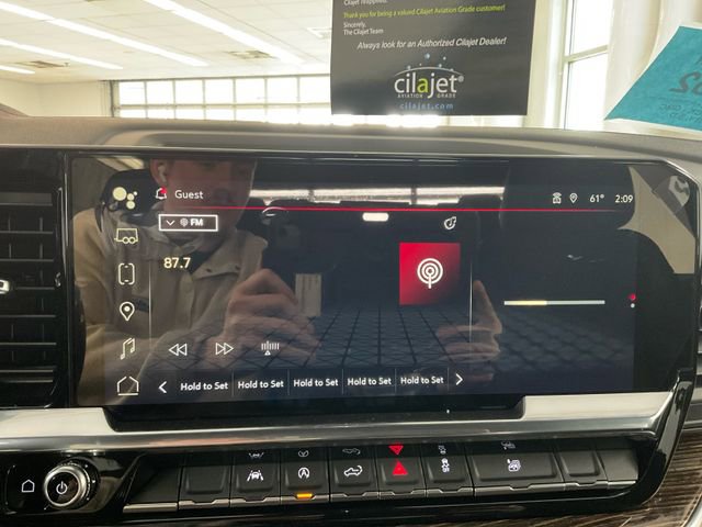 New 2025 GMC Sierra 1500 SLE image 15