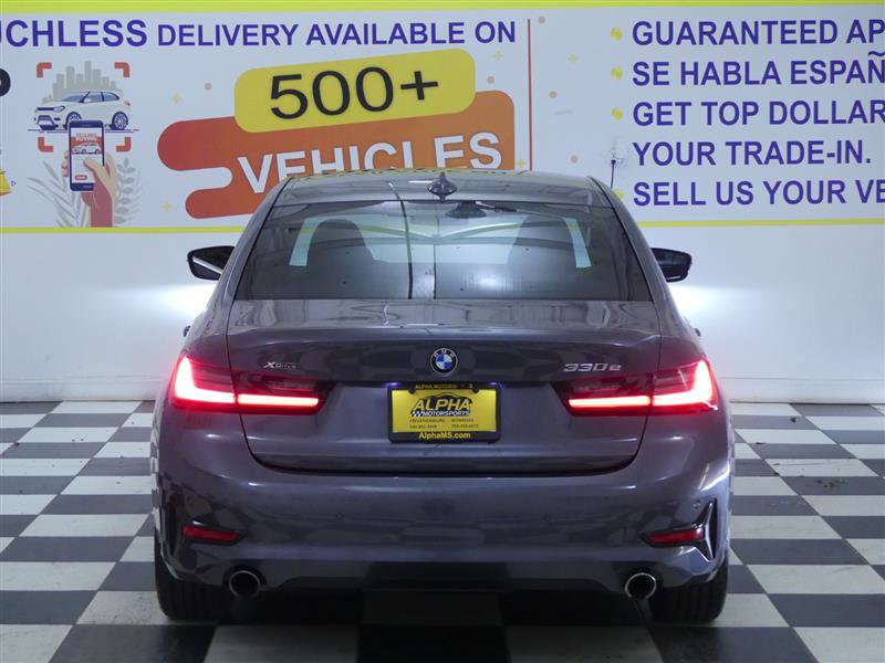 Used 2021 BMW 330e xDrive w/ Convenience Package image 6