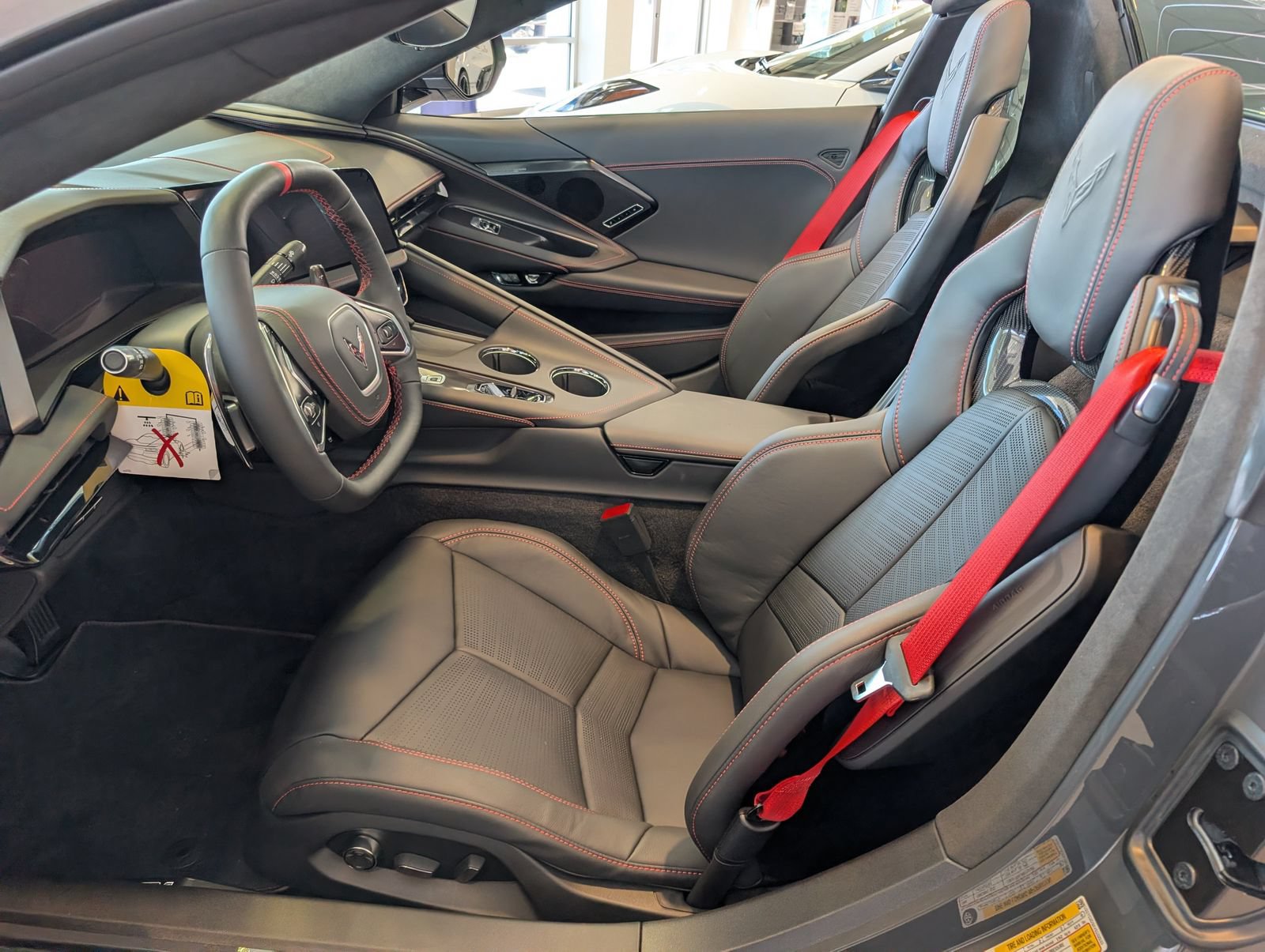 New 2027 Chevrolet Corvette Stingray Convertible w/ Z51 Performance Package RWD image 8