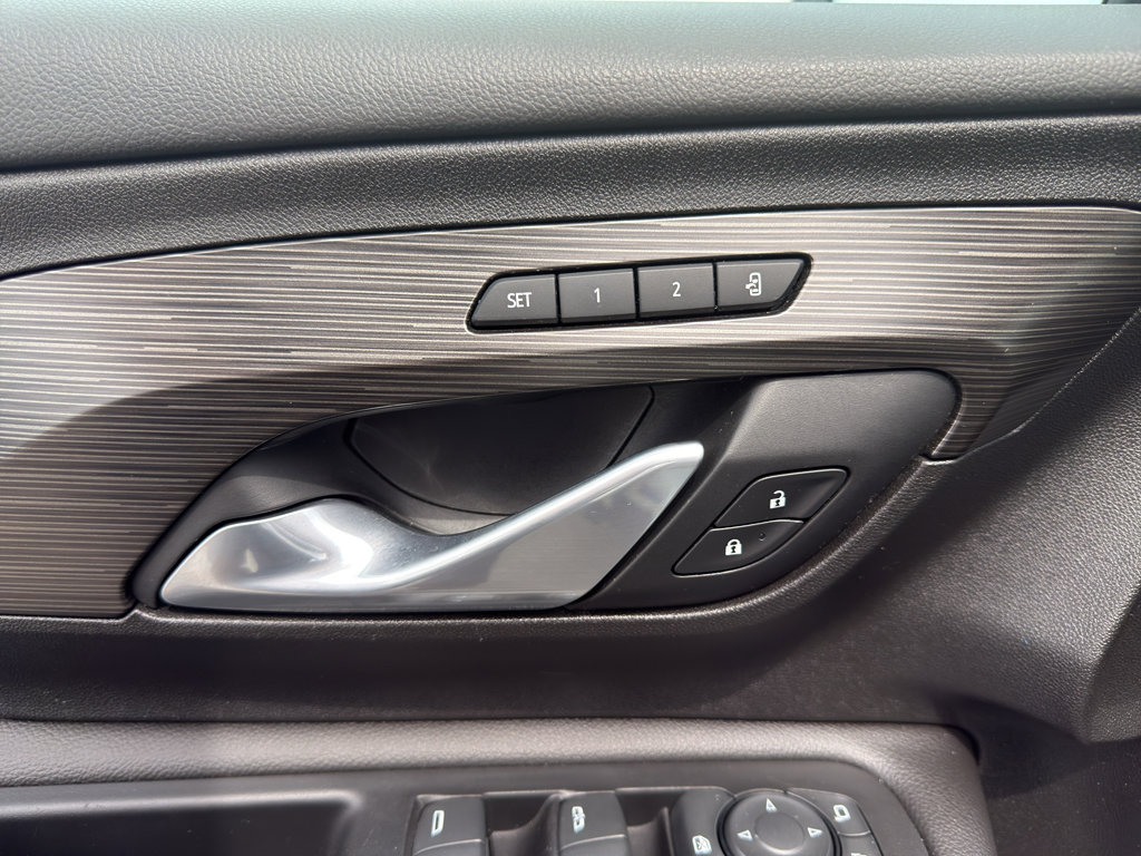 Used 2019 GMC Terrain SLT w/ Preferred Package image 26