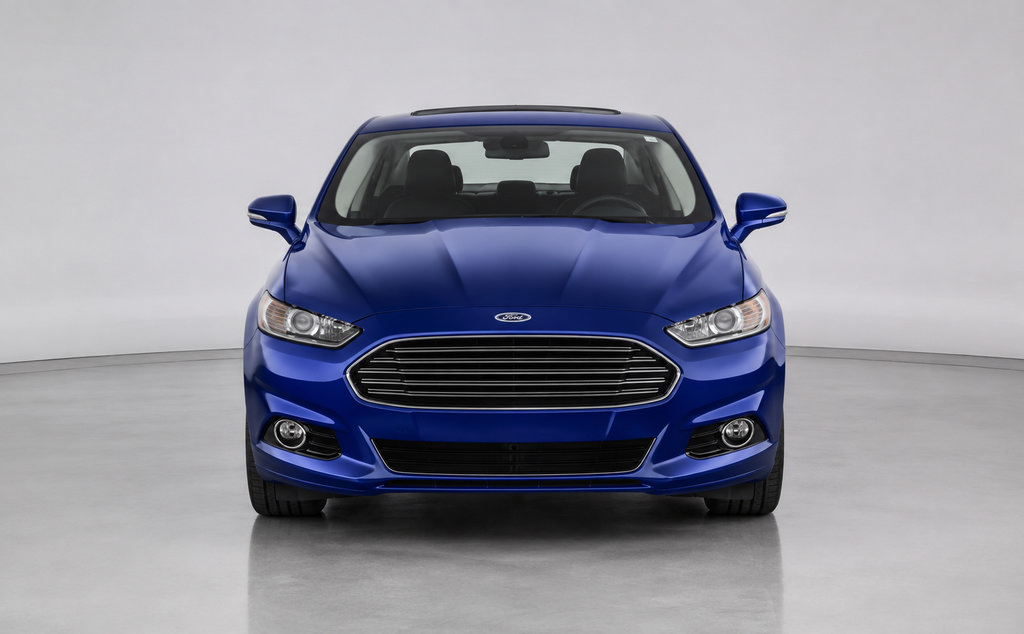Used 2017 Ford Fusion SE w/ Fusion SE Technology Package FWD image 18