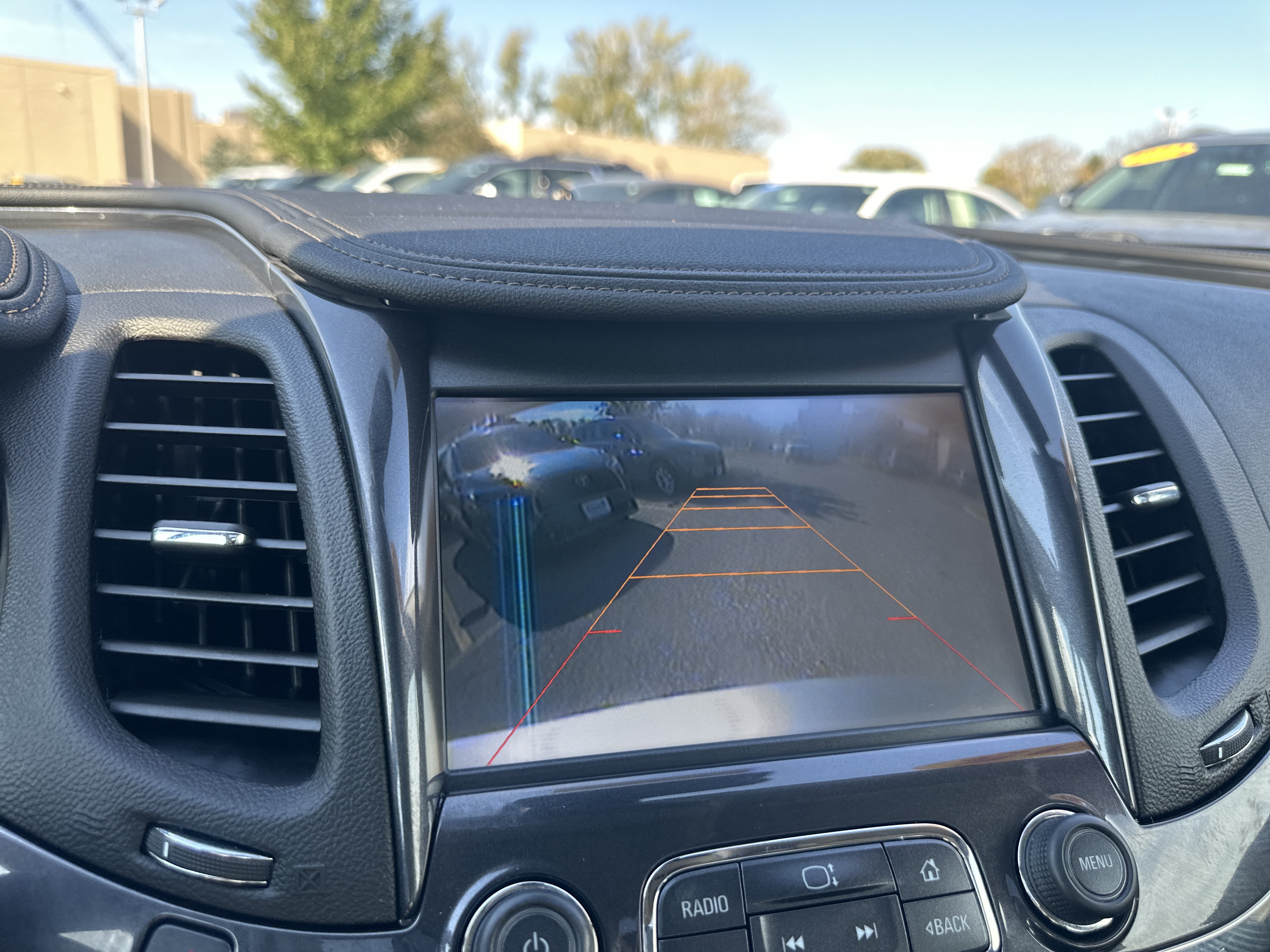 Used 2015 Chevrolet Impala LTZ FWD image 29
