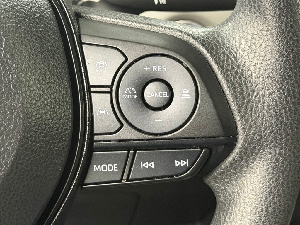 Used 2024 Toyota Corolla LE w/ LE Convenience Package image 23