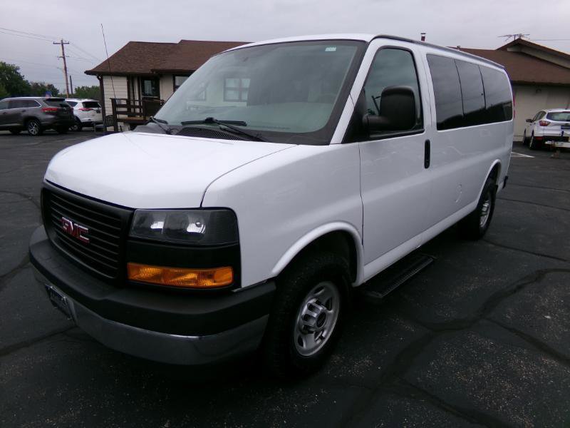 Used 2019 GMC Savana 3500 LS w/ Cold Climate Package image 7
