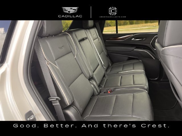 Used 2022 Cadillac Escalade Premium Luxury RWD image 32