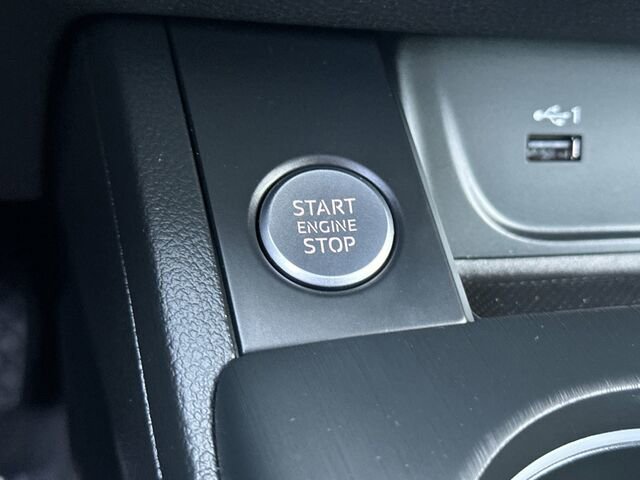 Used 2019 Audi A4 2.0T Premium w/ Convenience Package image 25