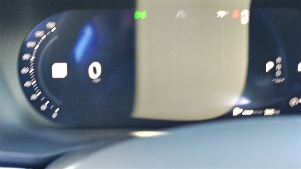 New 2026 Volvo XC60 B5 Plus w/ Climate Package image 15