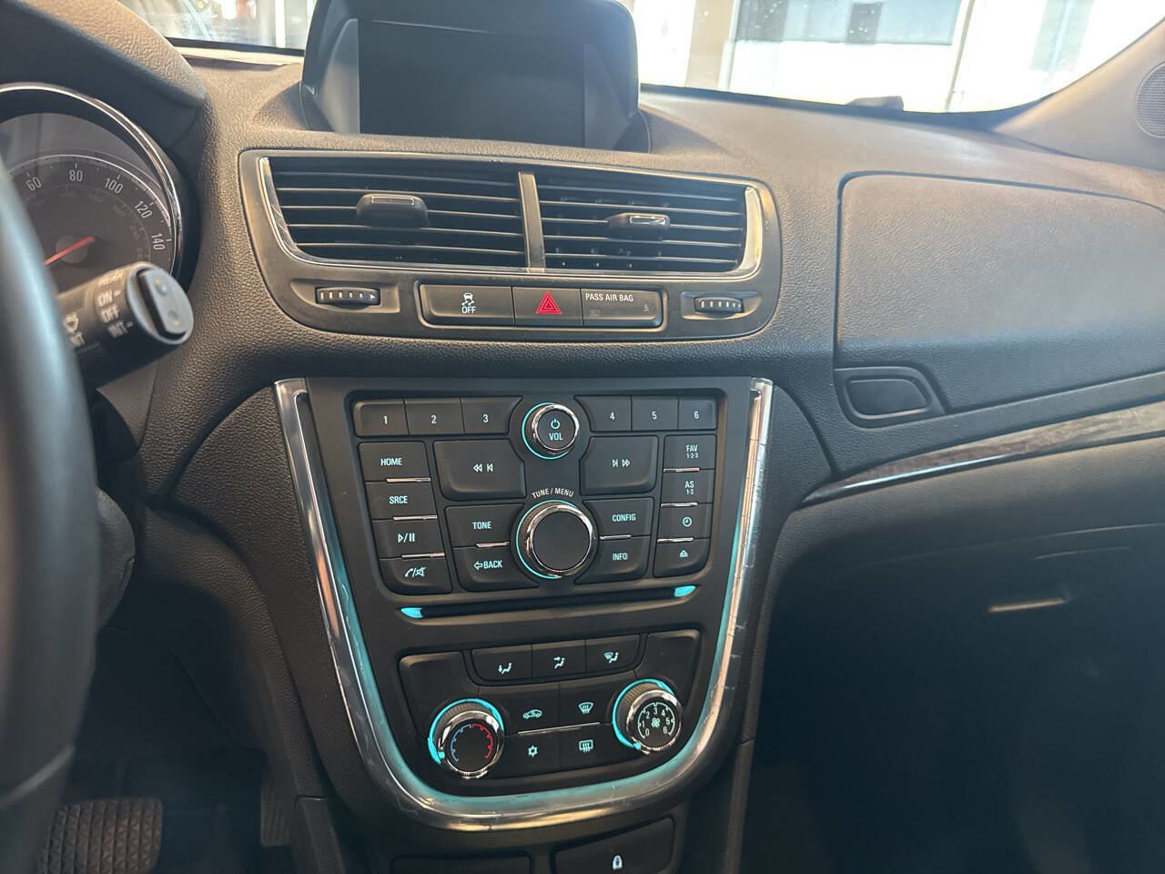 Used 2014 Buick Encore FWD image 27