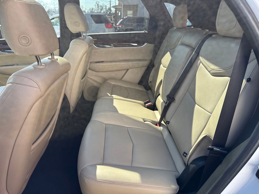 Used 2019 Cadillac XT5 Luxury image 26