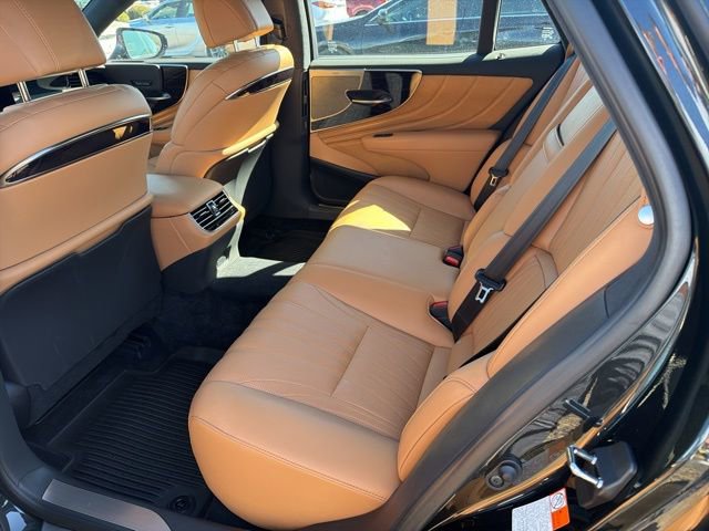 Used 2024 Lexus LS 500 500 Base w/ Interior Upgrade Package image 8