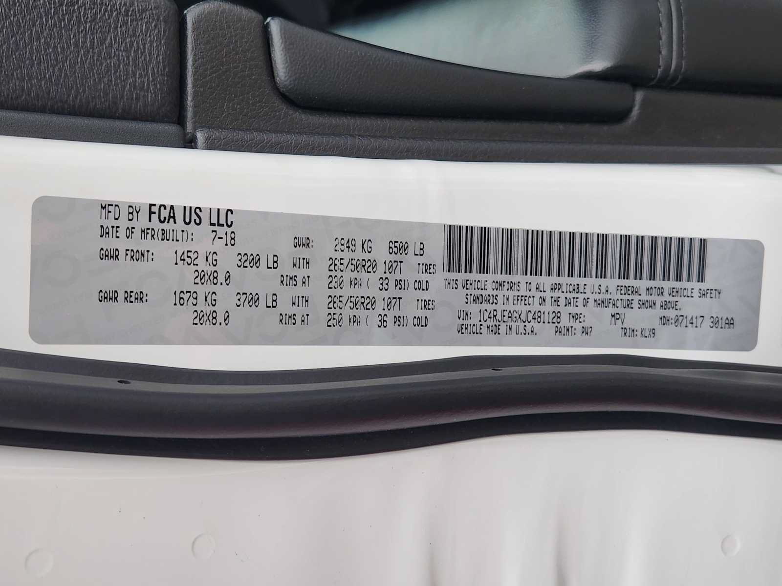 Used 2018 Jeep Grand Cherokee Altitude RWD image 31