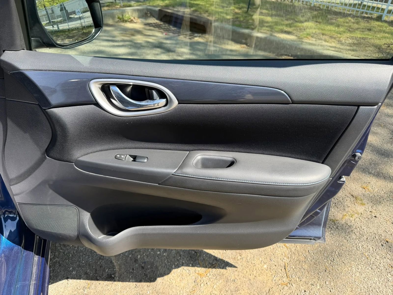 Used 2016 Nissan Sentra SR FWD image 14