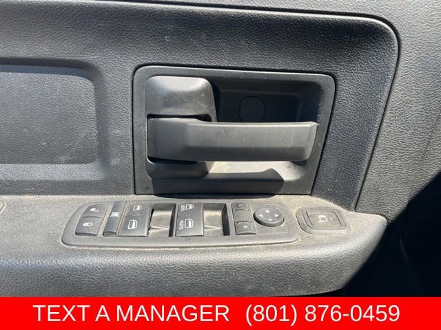 Used 2024 RAM 2500 Tradesman w/ Chrome Appearance Group AWD/4WD image 15