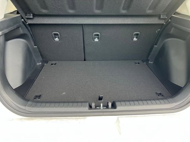 New 2026 Hyundai Venue SEL image 18