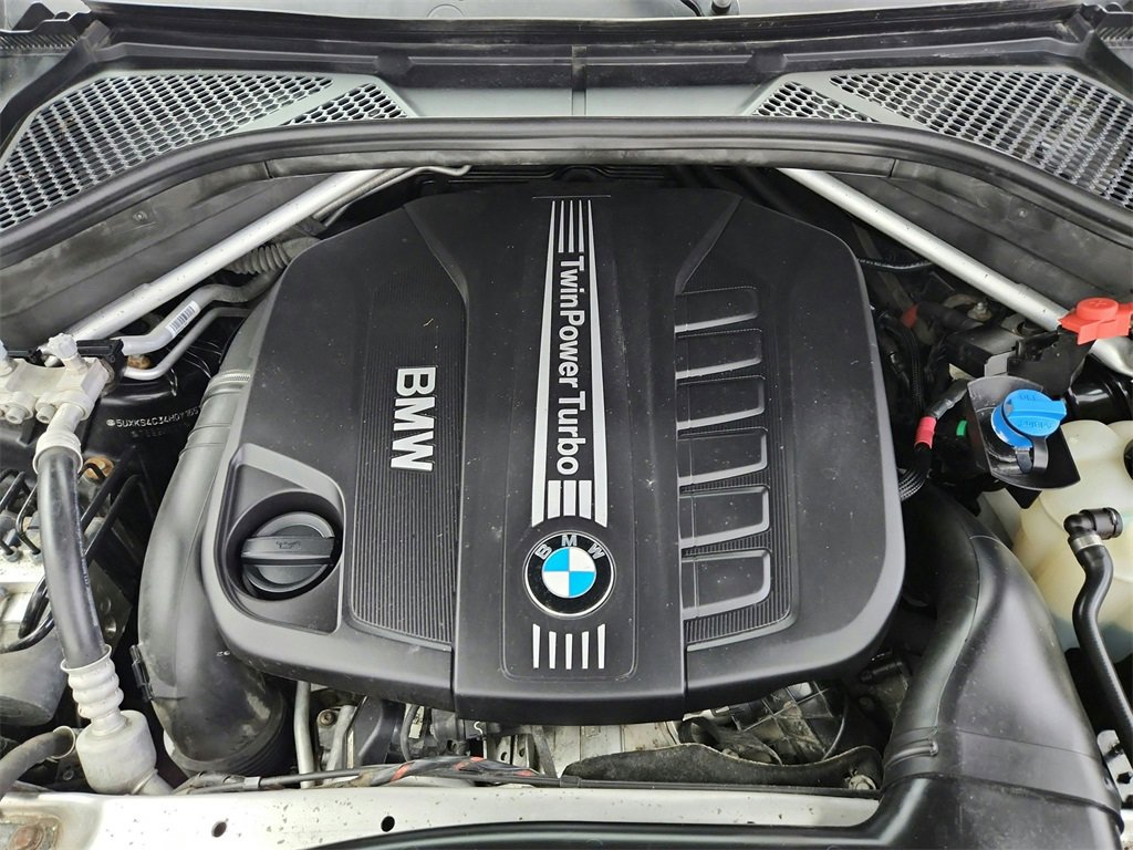Used 2017 BMW X5 xDrive35d image 13