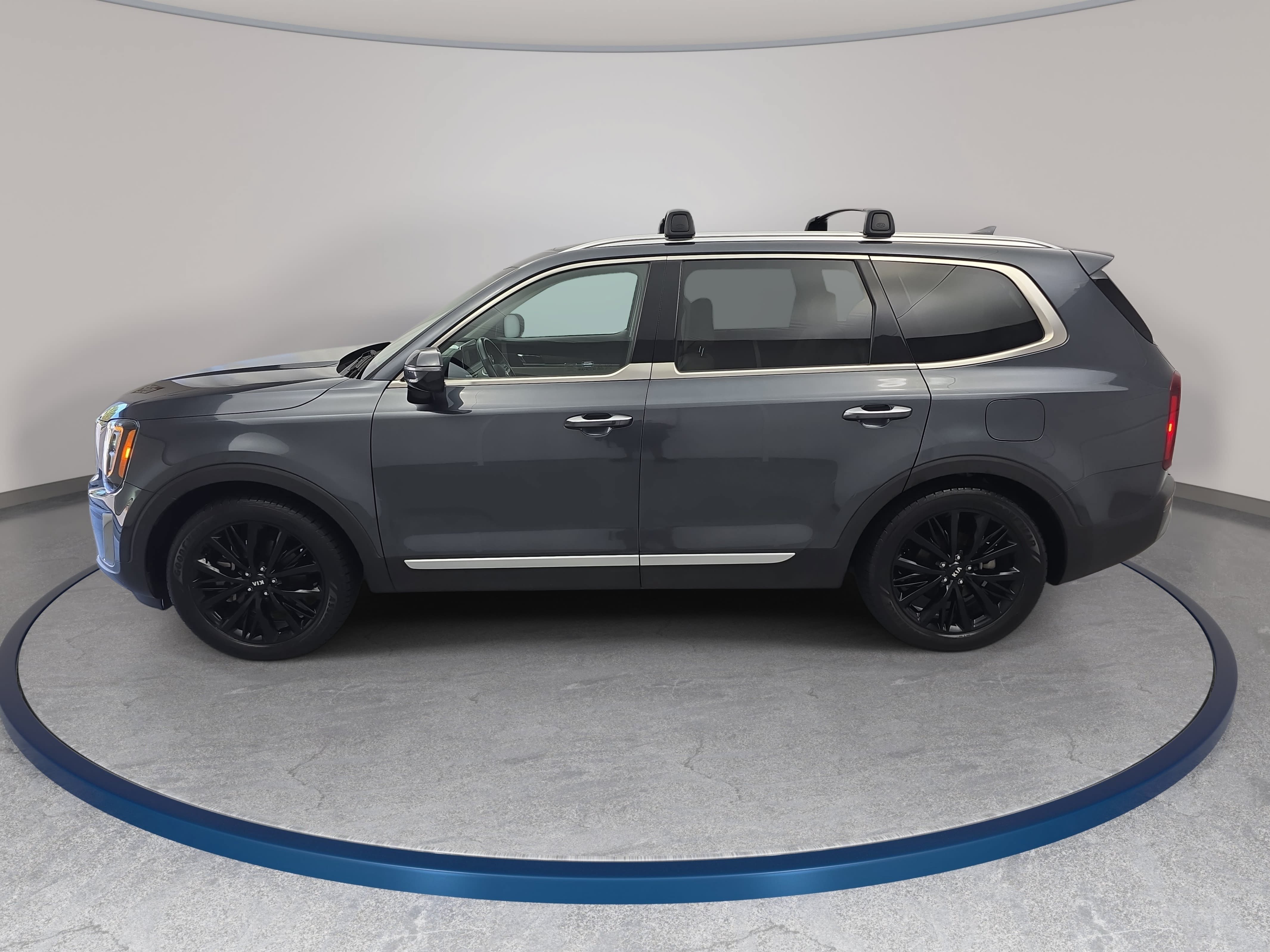 Used 2020 Kia Telluride SX w/ Towing Package AWD/4WD image 8