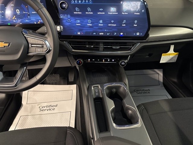 New 2026 Chevrolet Equinox EV LT image 18