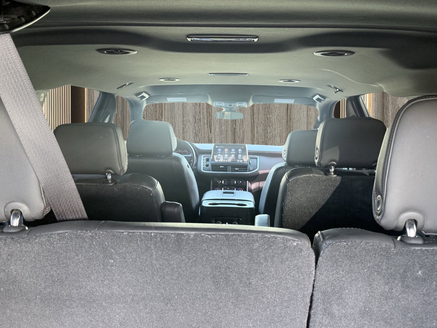 Used 2021 Chevrolet Suburban RST w/ Luxury Package AWD/4WD image 15