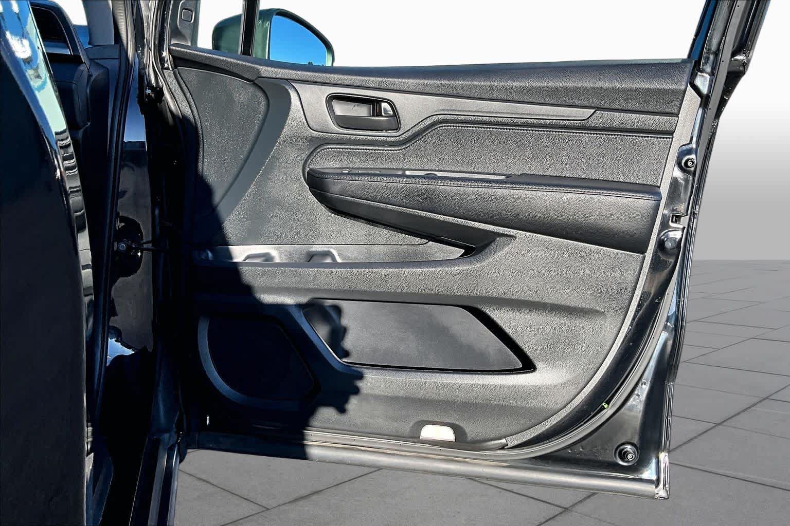 Used 2023 Honda Odyssey EX-L image 23