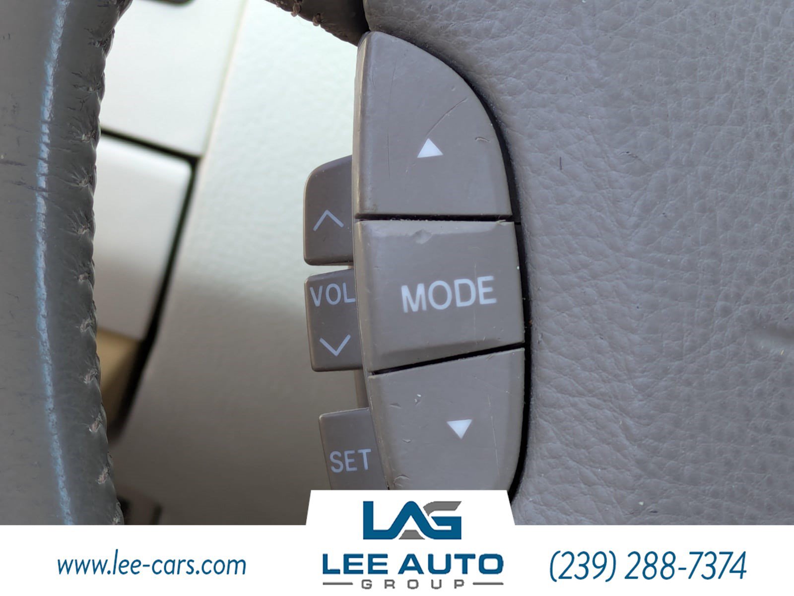 Used 2001 Lexus LS 430 RWD image 21