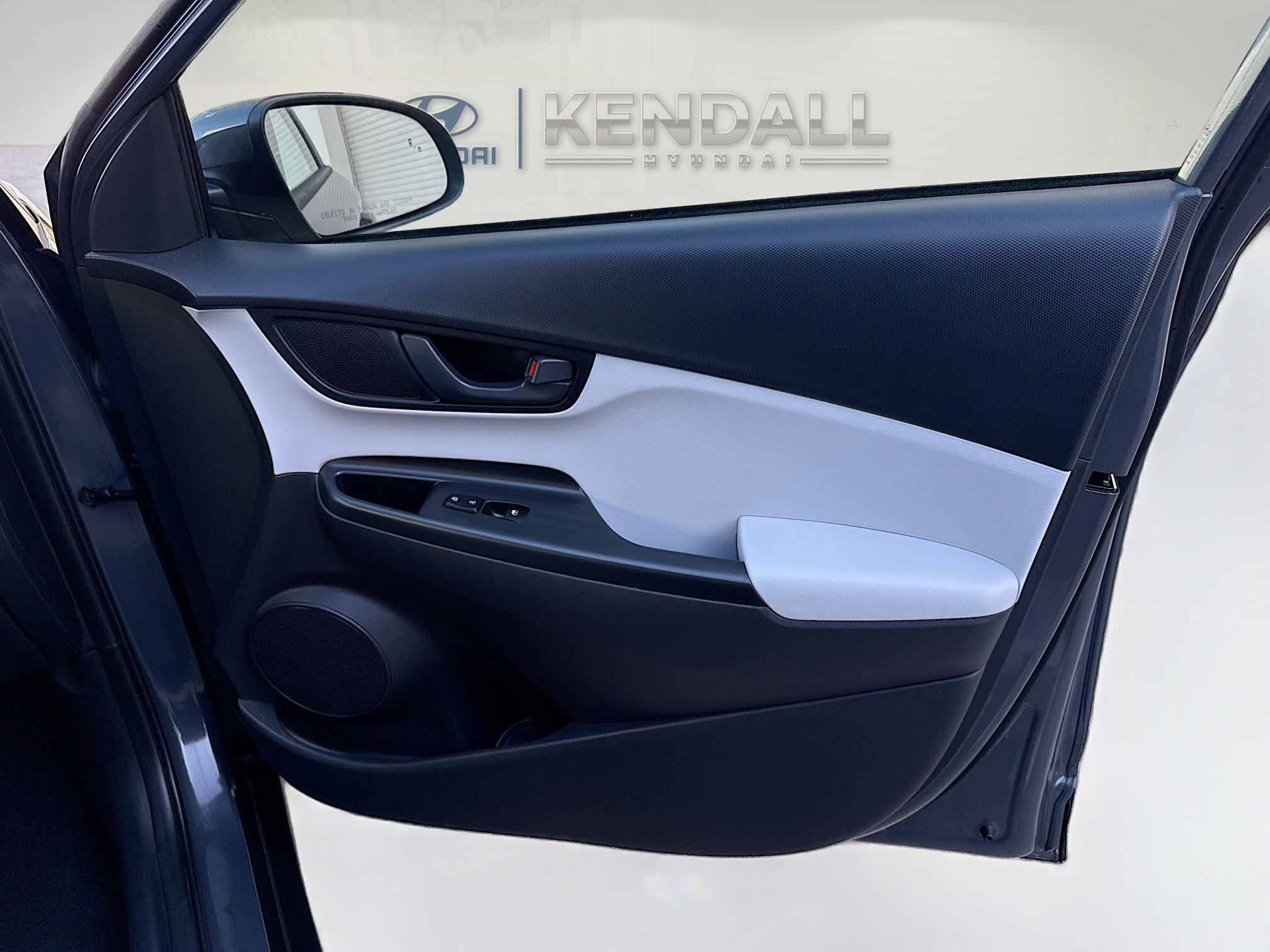 Used 2023 Hyundai Kona SEL image 30