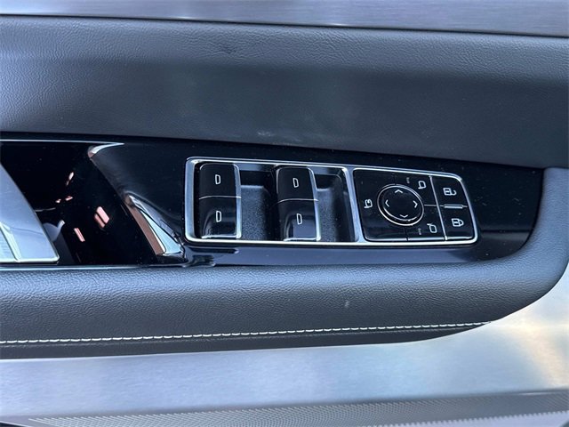 New 2026 Cadillac Vistiq Luxury w/ LPO, Floor Liner Package image 28