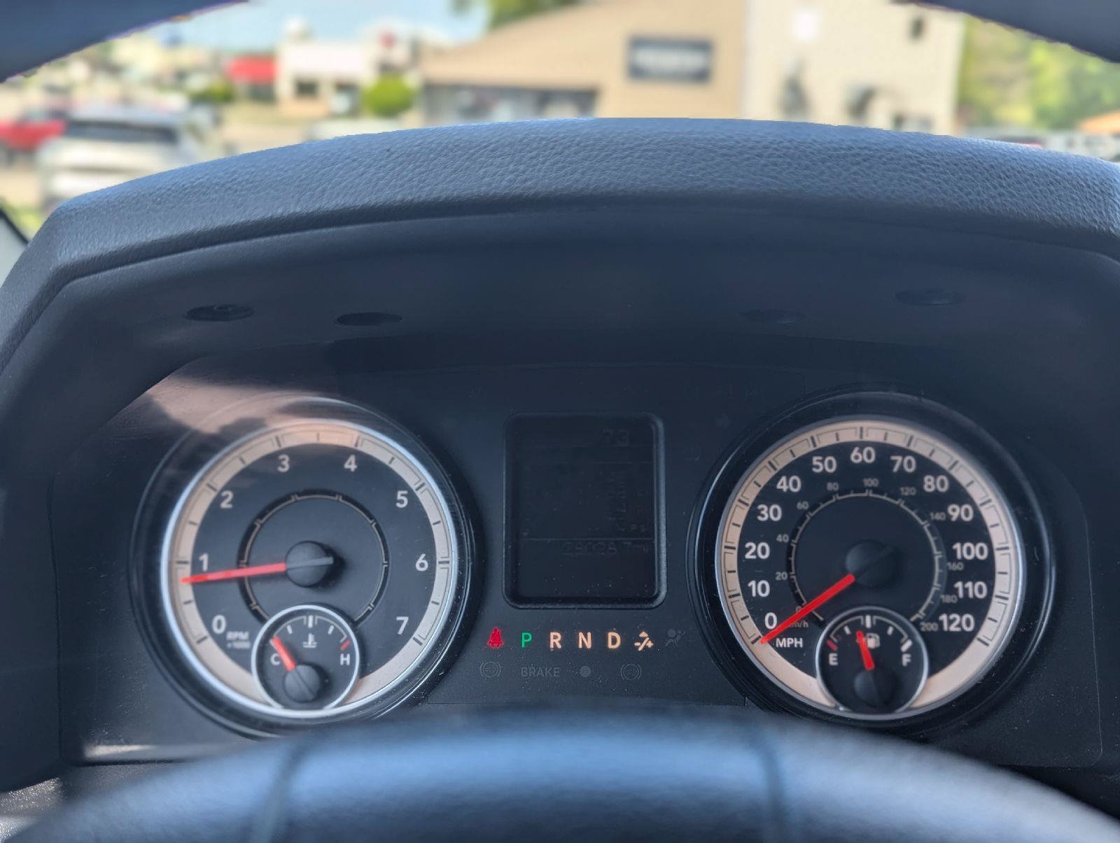 Used 2017 RAM 1500 Express AWD/4WD image 21