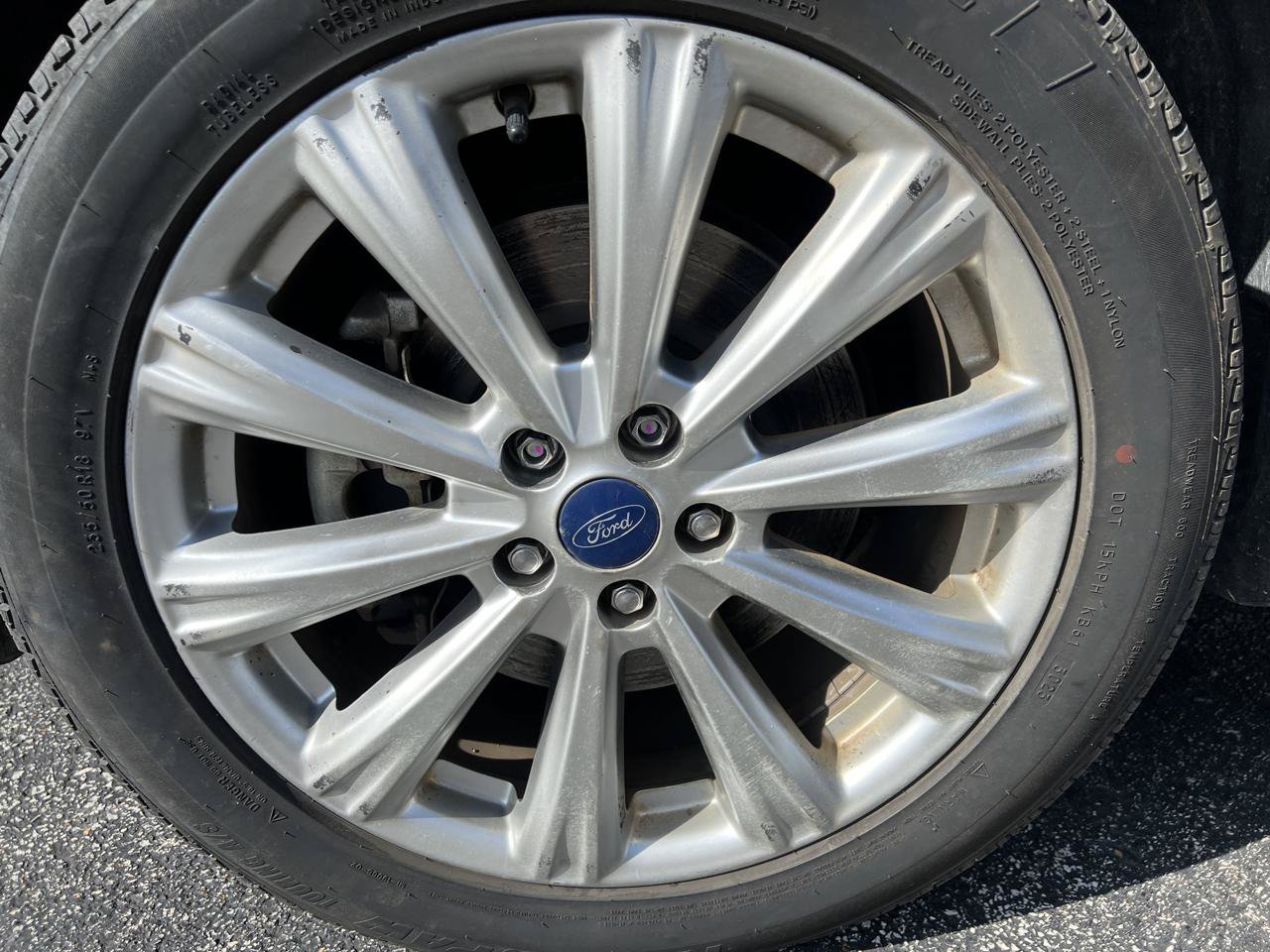 Used 2017 Ford Escape Titanium FWD image 11