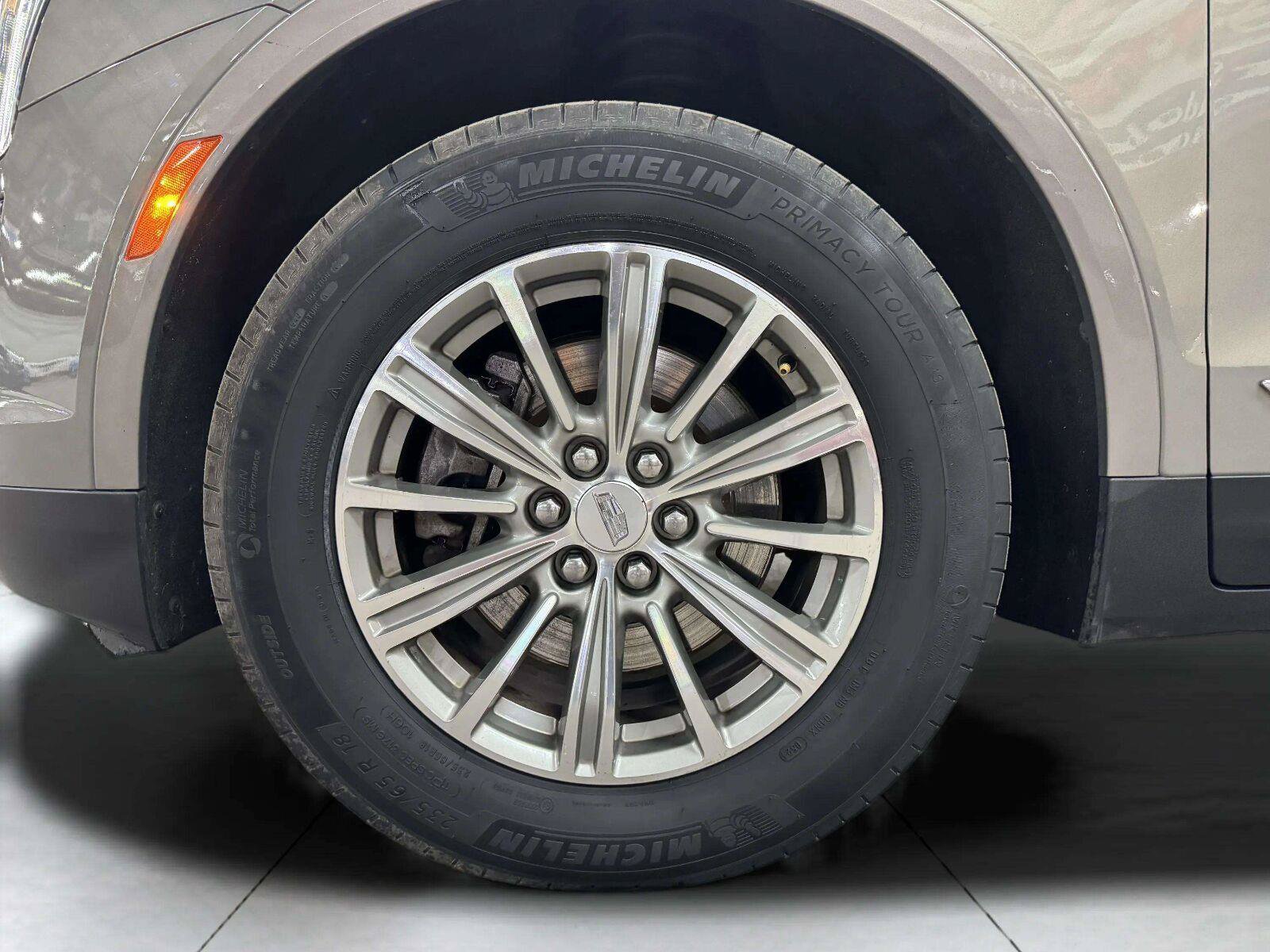 Used 2019 Cadillac XT5 Luxury AWD/4WD image 34