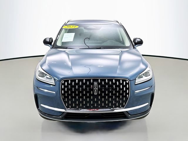 Used 2023 Lincoln Corsair Reserve image 2