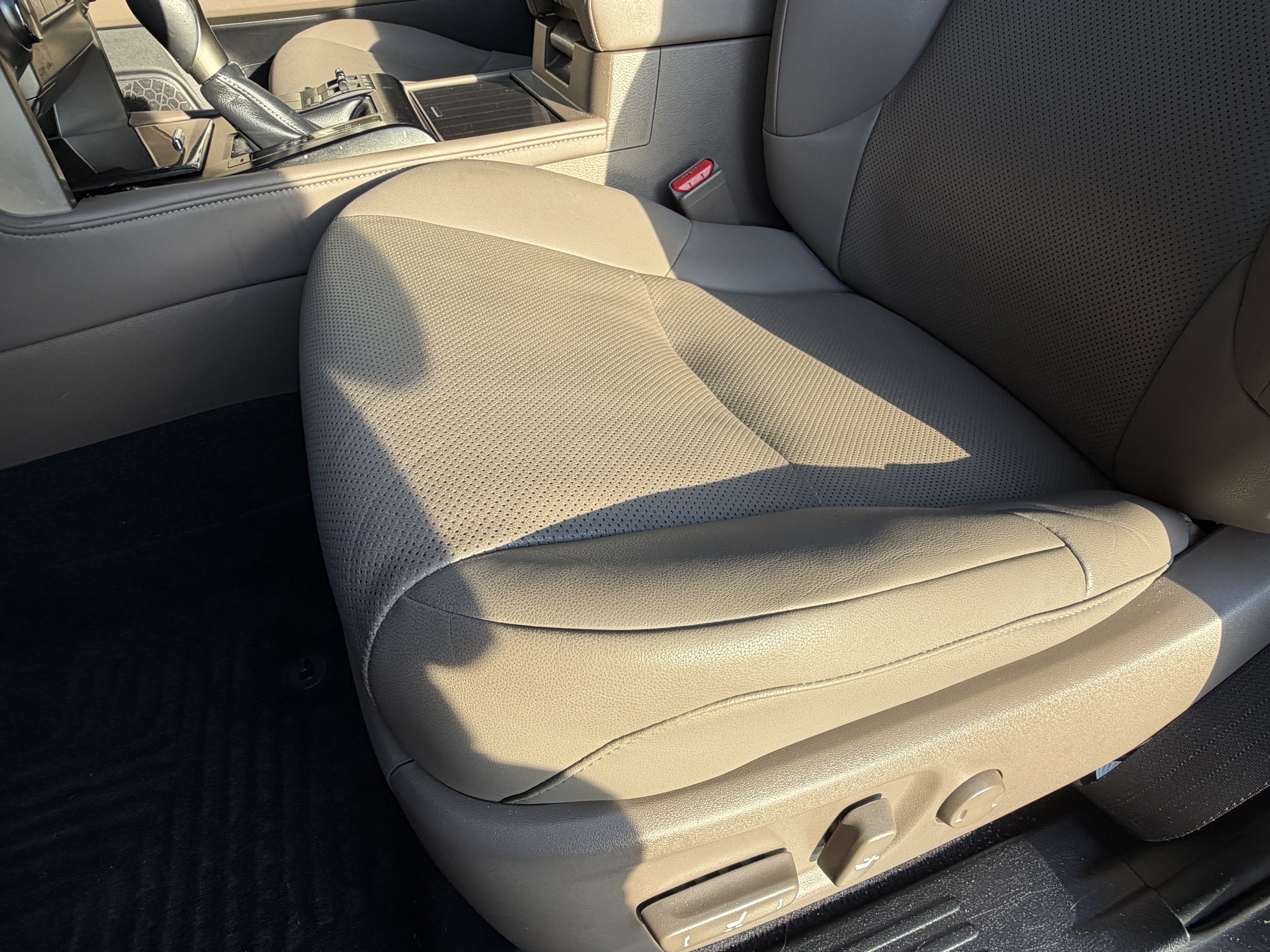 Certified 2021 Lexus GX 460 Premium AWD/4WD image 17