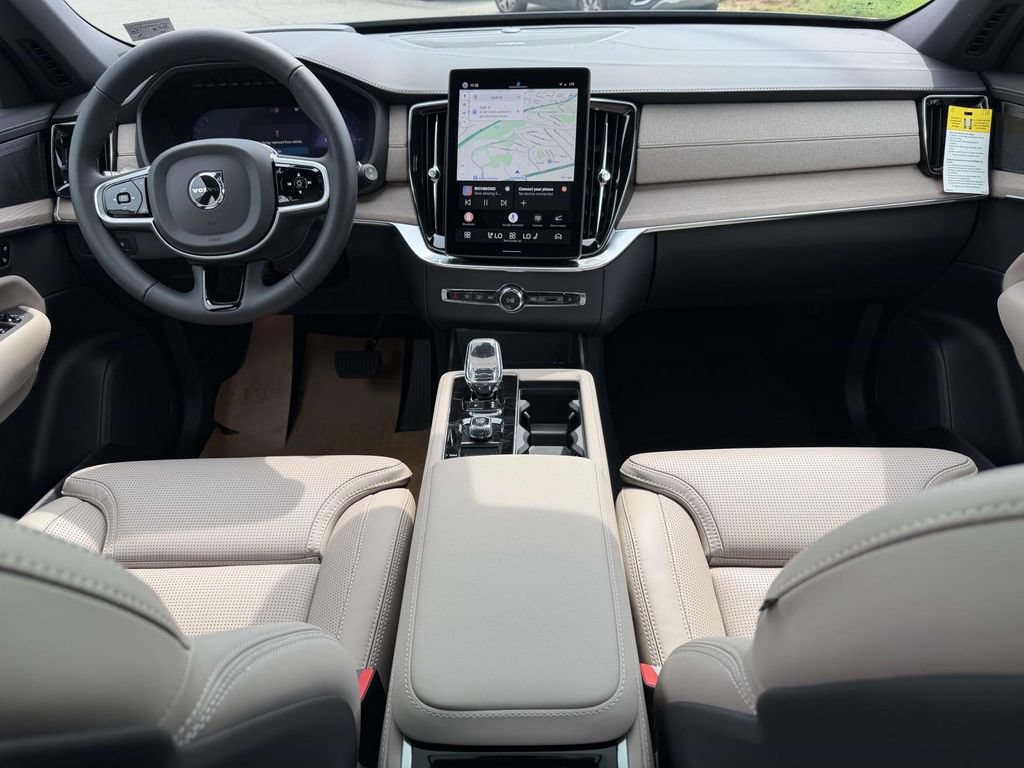 New 2026 Volvo XC90 T8 Ultra w/ Protection Package Premier AWD/4WD image 2