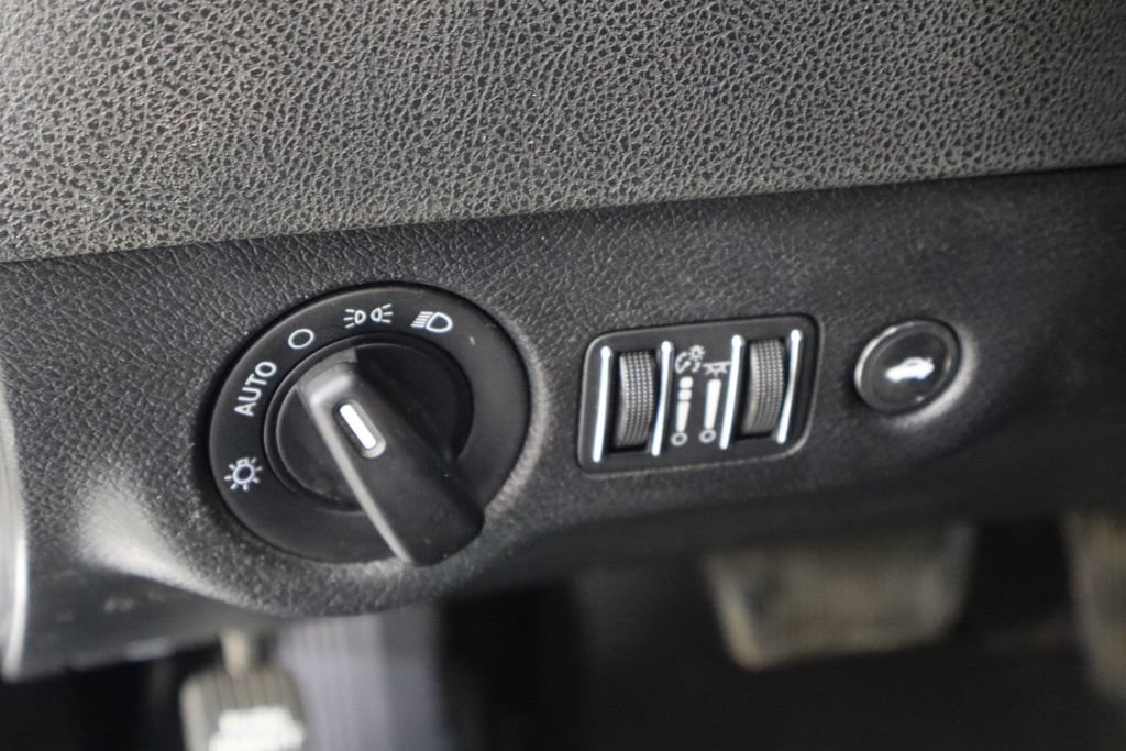 Used 2021 Dodge Charger Police AWD/4WD image 20