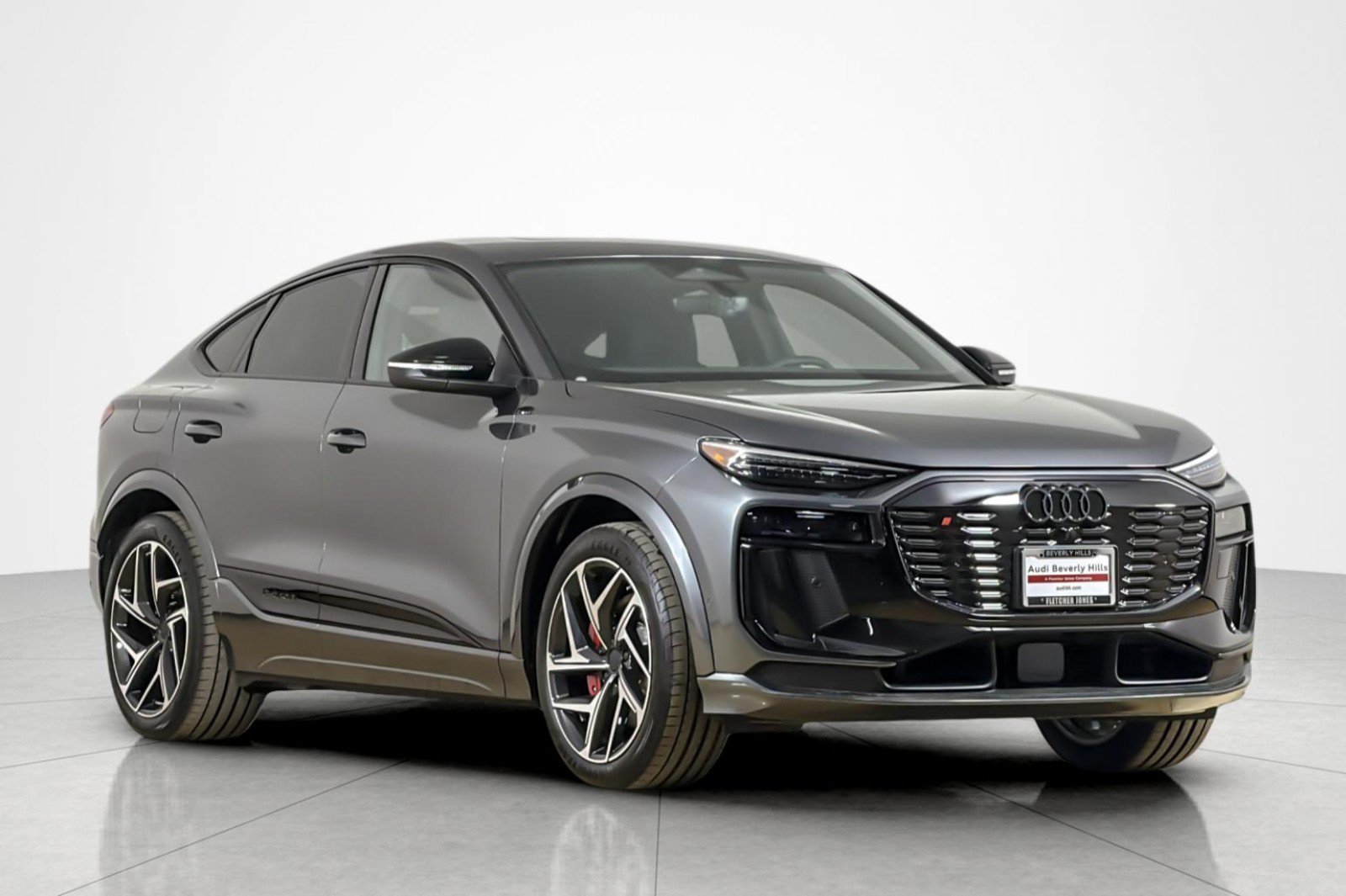 New 2027 Audi SQ6 e-tron Premium Plus AWD/4WD image 2