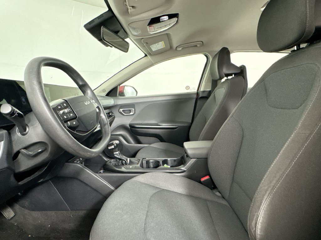 Used 2025 Kia K4 FWD image 10