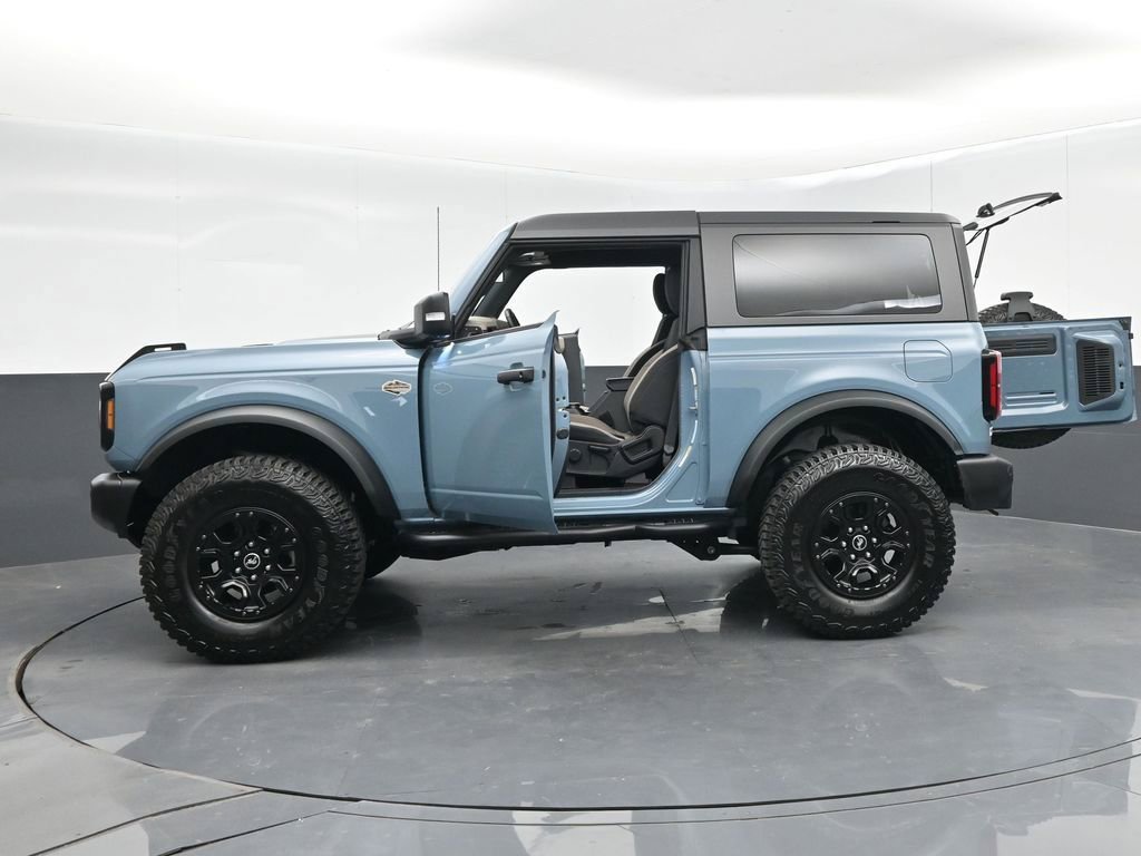 Used 2023 Ford Bronco Wildtrak AWD/4WD image 17